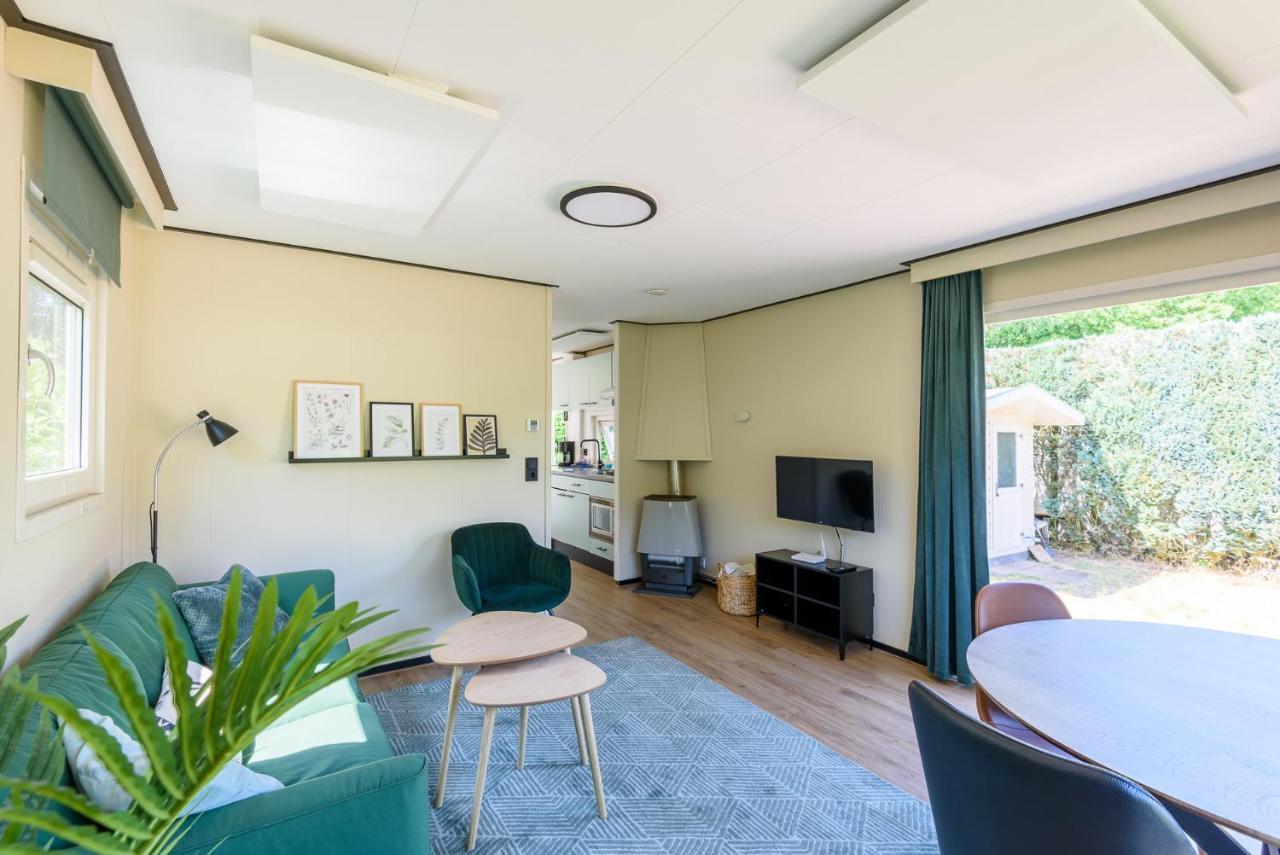 Gezellig Chalet Aan De Veluwse Bosrand 皮滕 外观 照片