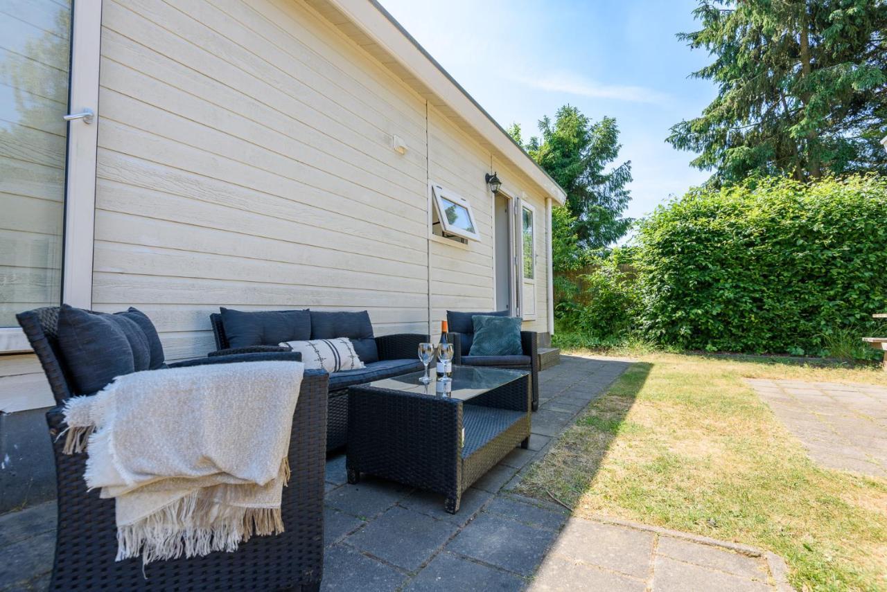 Gezellig Chalet Aan De Veluwse Bosrand 皮滕 外观 照片